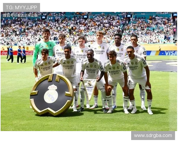 本泽马沙特点球频频失准七射五失追平皇马生涯总丢数纪录再成焦点